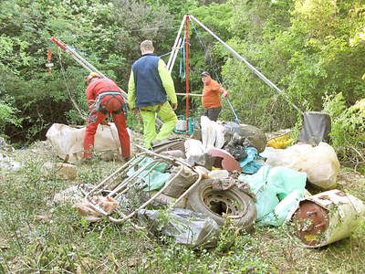 Speleolozi su tijekom svake akcije prikupili velike koliine smea