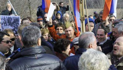 Nedjeljno slovensko-talijansko prepucavanje na rubu fojbe Golobivnica kod sela Lokev