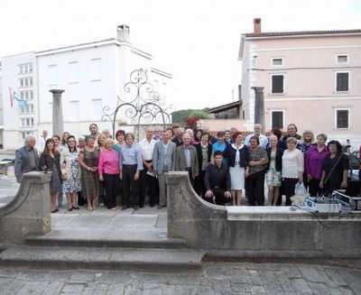 akavski pjesnici i ljubitelji lijepe rijei pokraj Batisteline terne u Viinadi