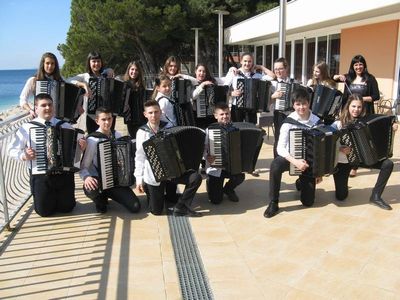 Harmonikaki orkestar Umjetnike kole Pore apsolutni pobjednik na dravnom natjecanju u Primotenu