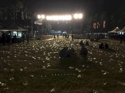 Uobiajeni prizori s festivala i koncerata