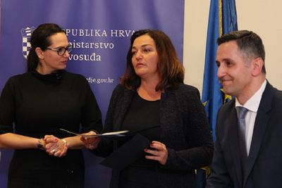 Snjeana Radeti s predstavnicima Ministarstva pravosua