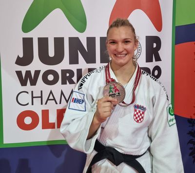 Lara Cvjetko na juniorskom SP
